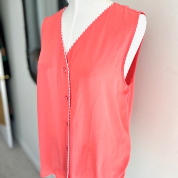 Calvin Klein Coral Sleeveless Button Down Shirt with Striped  Piping NWT - Picture 2 of 6